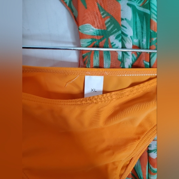 MULTI COLOUR BIKINI SWIN SUIT - Picture 3 of 3